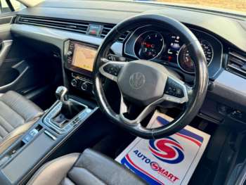 Used Volkswagen Passat 2021 for sale - 74324236: Photo