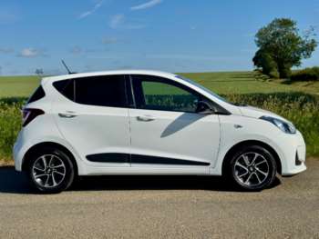Used Hyundai i10 2018 for sale - 74965666: Photo