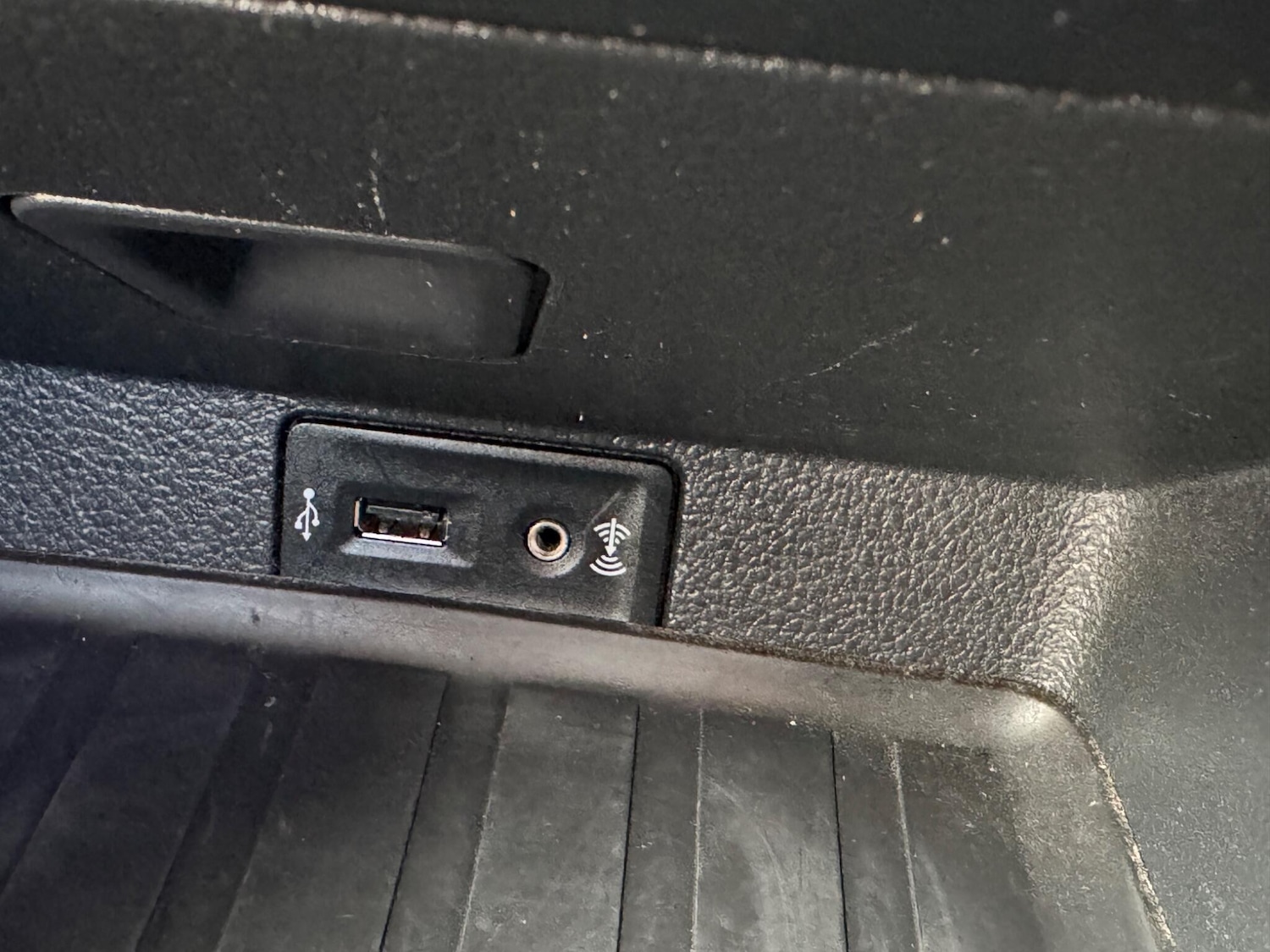 Used Volkswagen Amarok 2019 for sale - 78157018: Photo 20