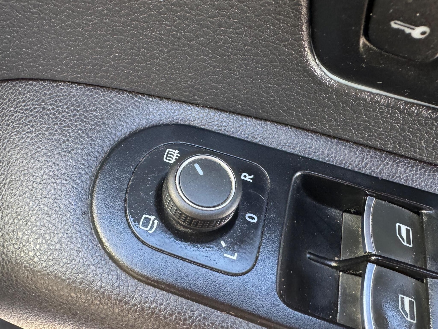 Used Volkswagen Amarok 2019 for sale - 78157018: Photo 30