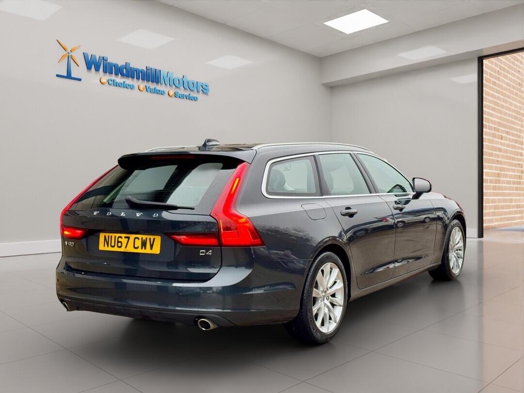 Used Volvo V90 2017 for sale - 77040042: Photo 10
