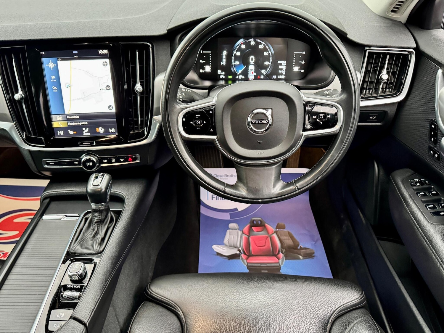 Used Volvo V90 2017 for sale - 77040042: Photo 2