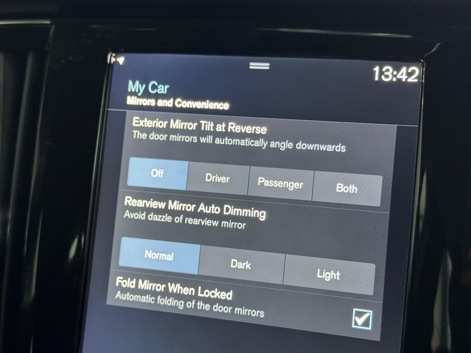 Used Volvo V90 2017 for sale - 77040042: Photo 29