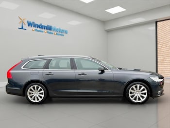 Used Volvo V90 2017 for sale - 77040042: Photo