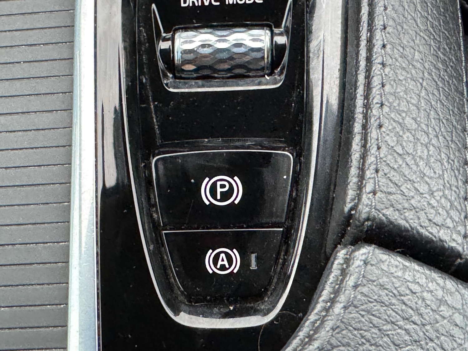 Used Volvo V90 2017 for sale - 77040042: Photo 40