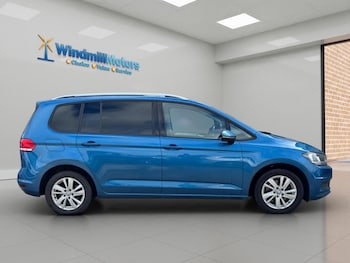 Used Volkswagen Touran 2020 for sale - 78911311: Photo