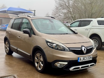 Used Renault Scenic Xmod 2013 for sale - 77940011: Photo