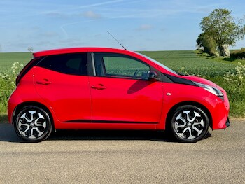 Used Toyota AYGO 2019 for sale - 75089332: Photo