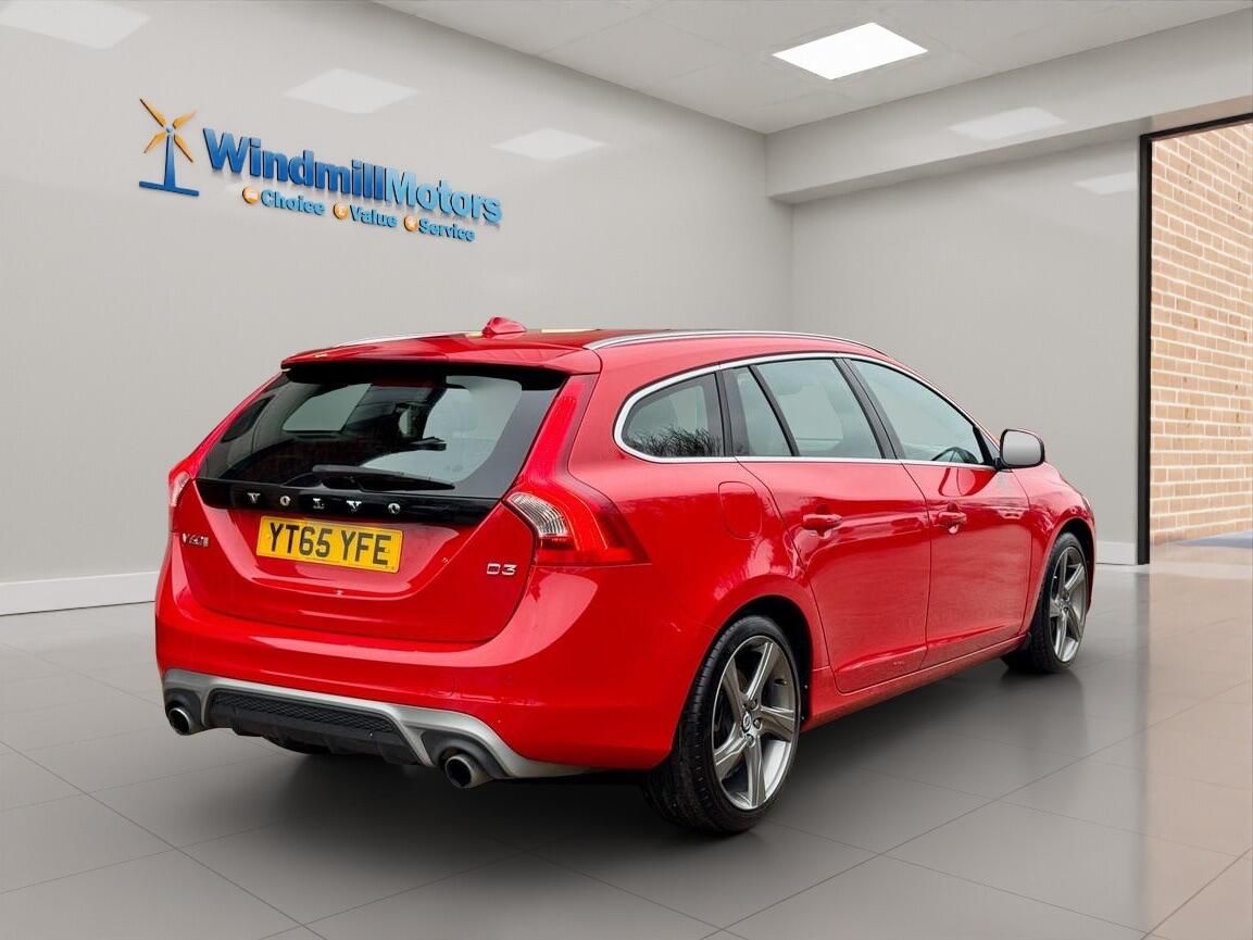 Used Volvo V60 2015 for sale - 77057619: Photo 10
