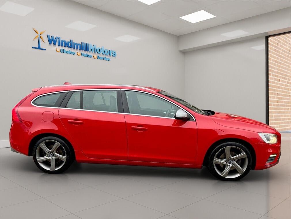 Used Volvo V60 2015 for sale - 77057619: Photo 3