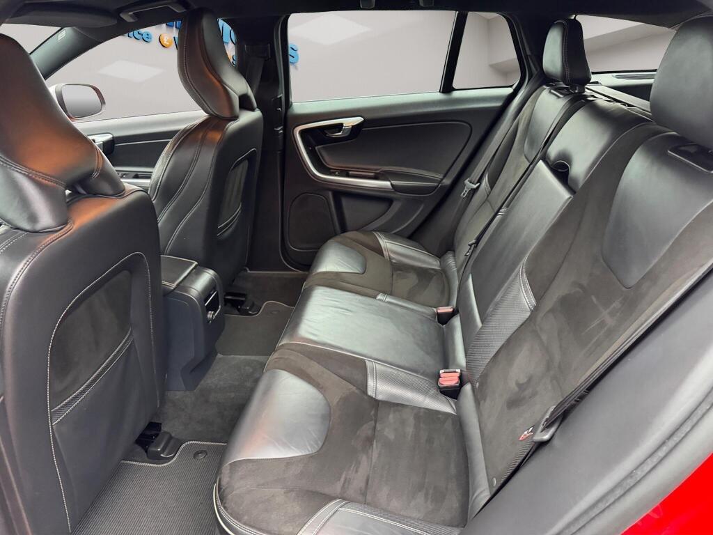 Used Volvo V60 2015 for sale - 77057619: Photo 36