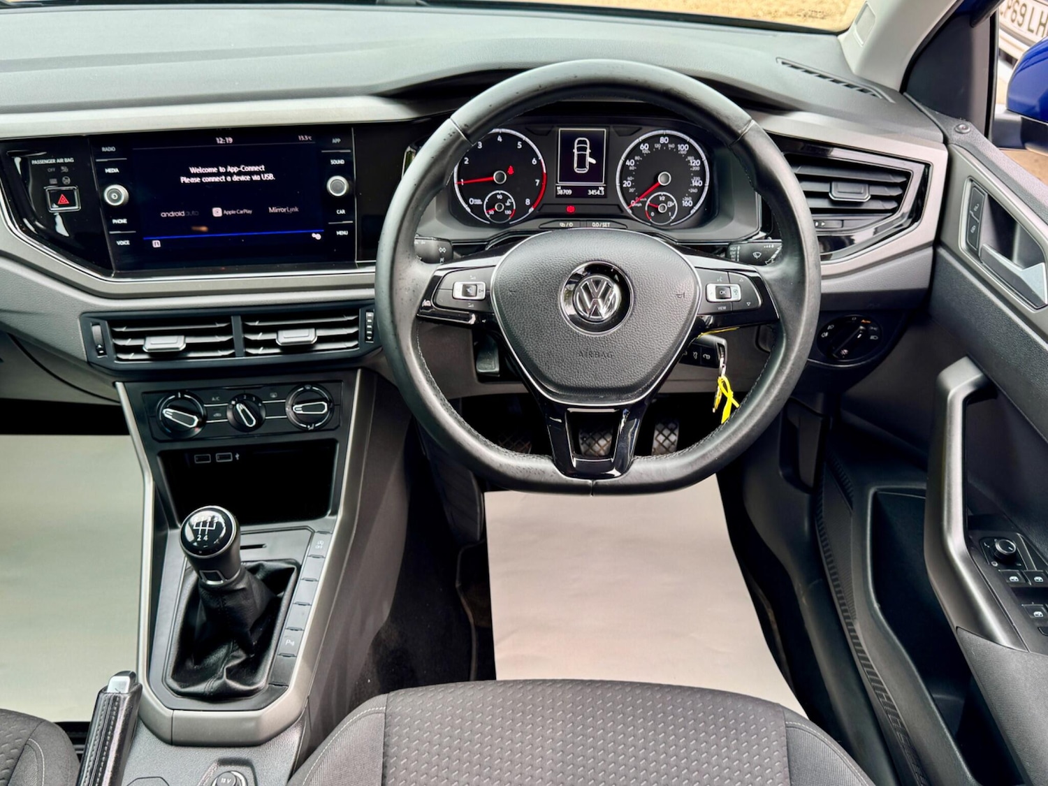 Used Volkswagen Polo for sale - 78185081: Photo 2