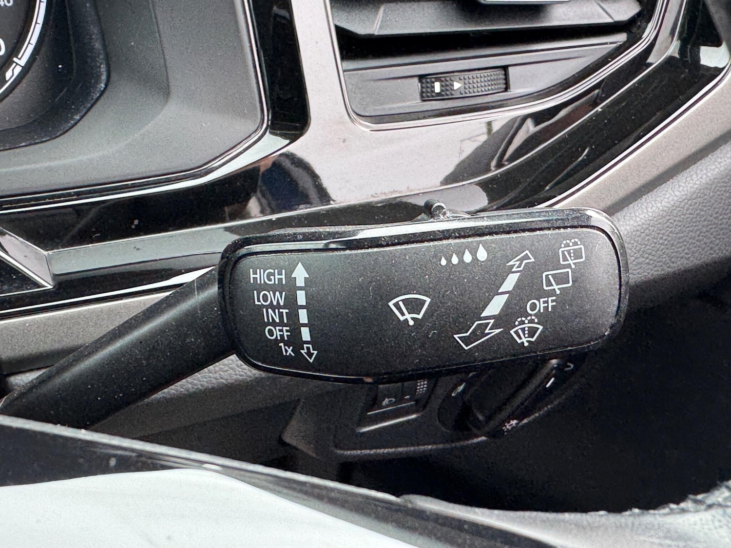 Used Volkswagen Polo for sale - 78185081: Photo 29