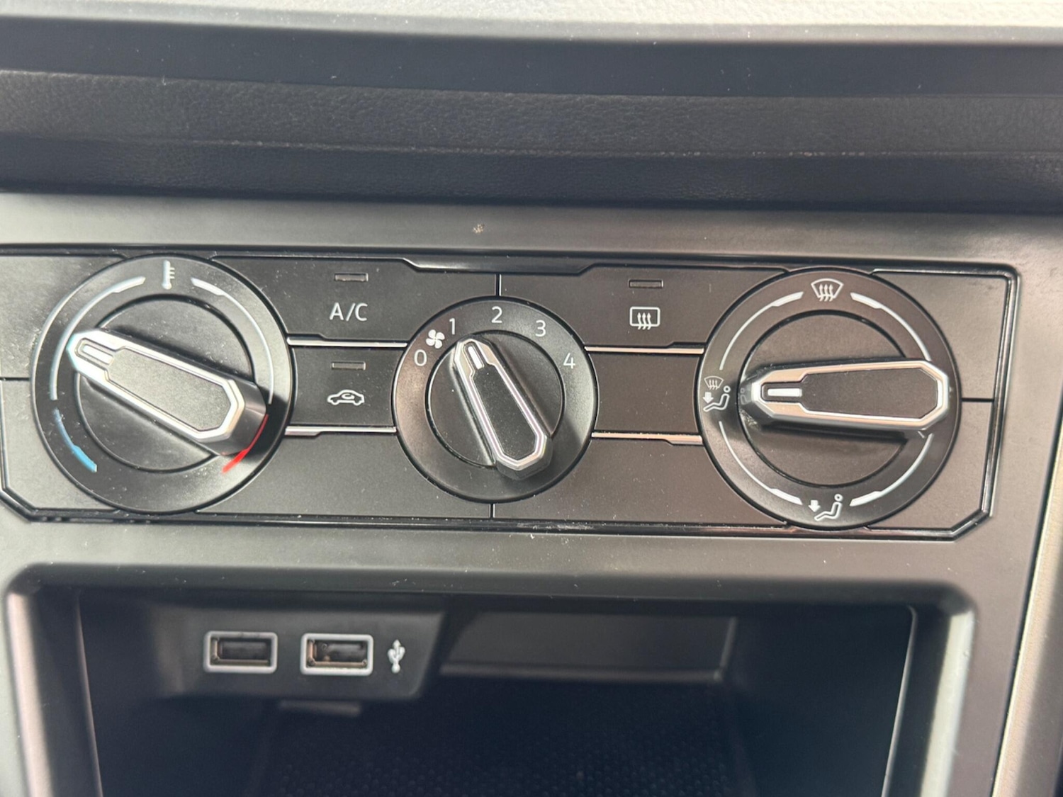 Used Volkswagen Polo for sale - 78185081: Photo 30