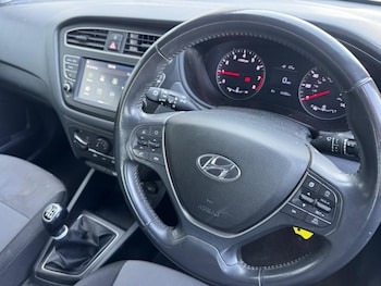 Used Hyundai i20 2019 for sale - 78549279: Photo