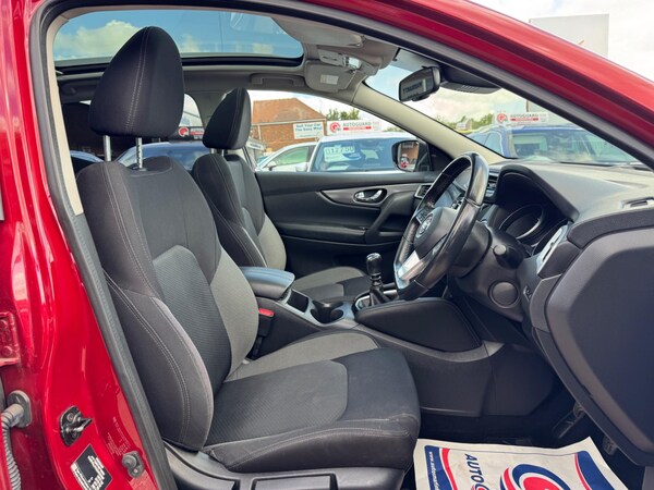 Used Nissan Qashqai 2018 for sale - 76318123: Photo 13