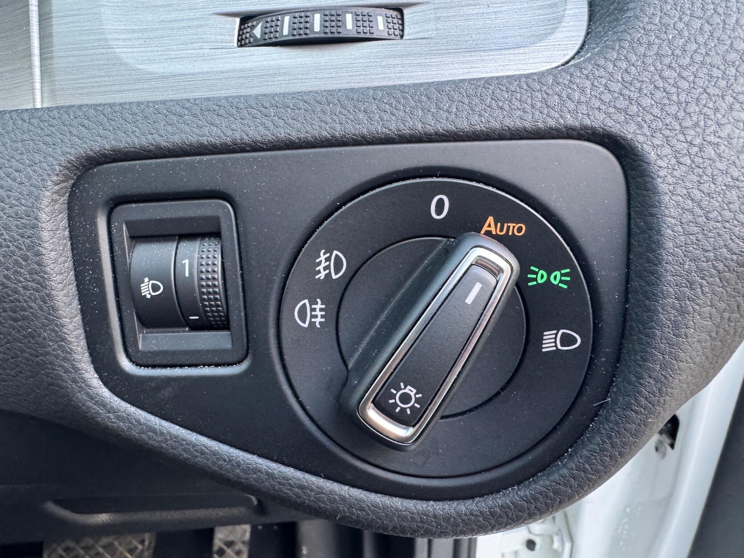 Used Volkswagen Golf 2015 for sale - 76457961: Photo 30