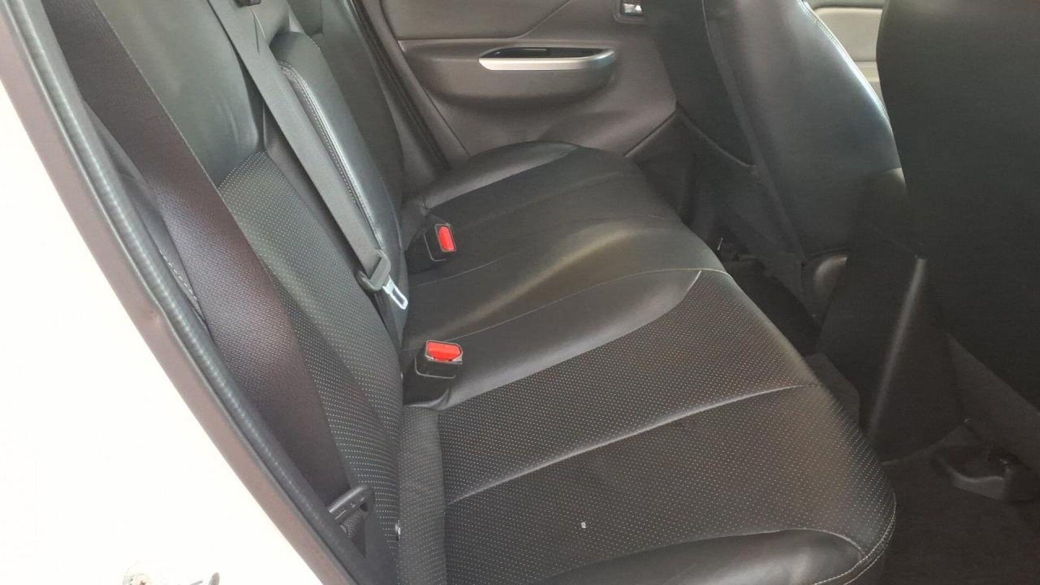 Used Mitsubishi L200 2015 for sale - 77266958: Photo 9