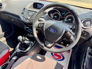 Used Ford Fiesta 2016 for sale - 75543915: Photo