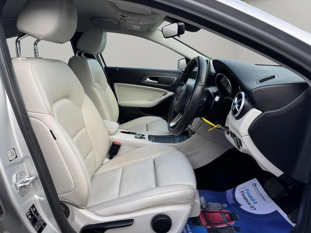 Used Mercedes-Benz A-Class for sale - 77853602: Photo 3