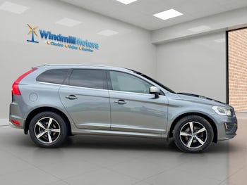 Used Volvo XC60 2017 for sale - 79278840: Photo