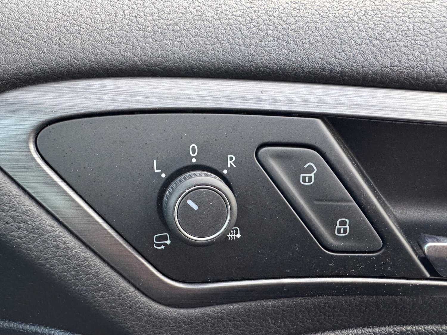 Used Volkswagen Golf 2017 for sale - 76473140: Photo 33