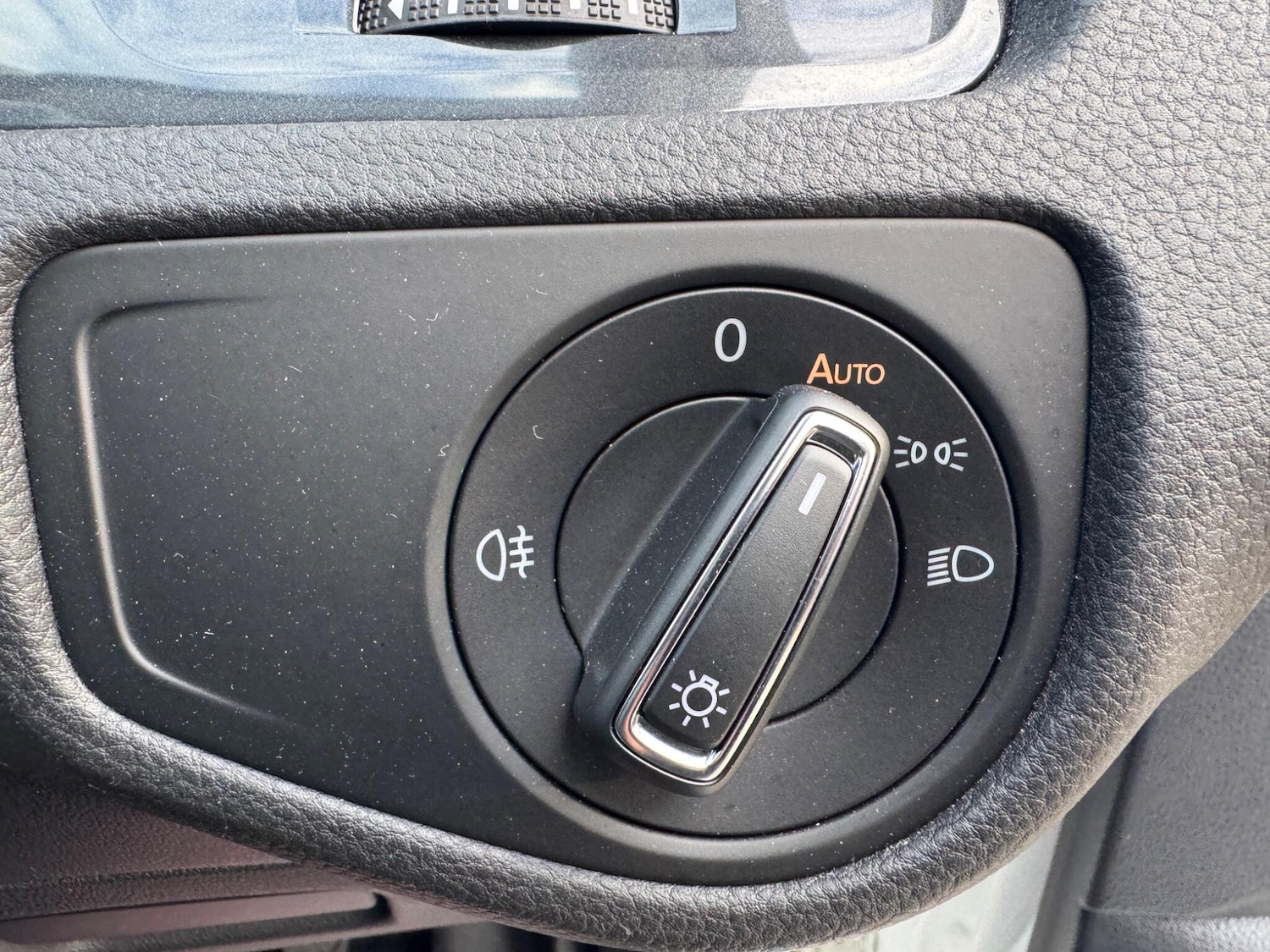 Used Volkswagen Golf 2017 for sale - 76473140: Photo 34