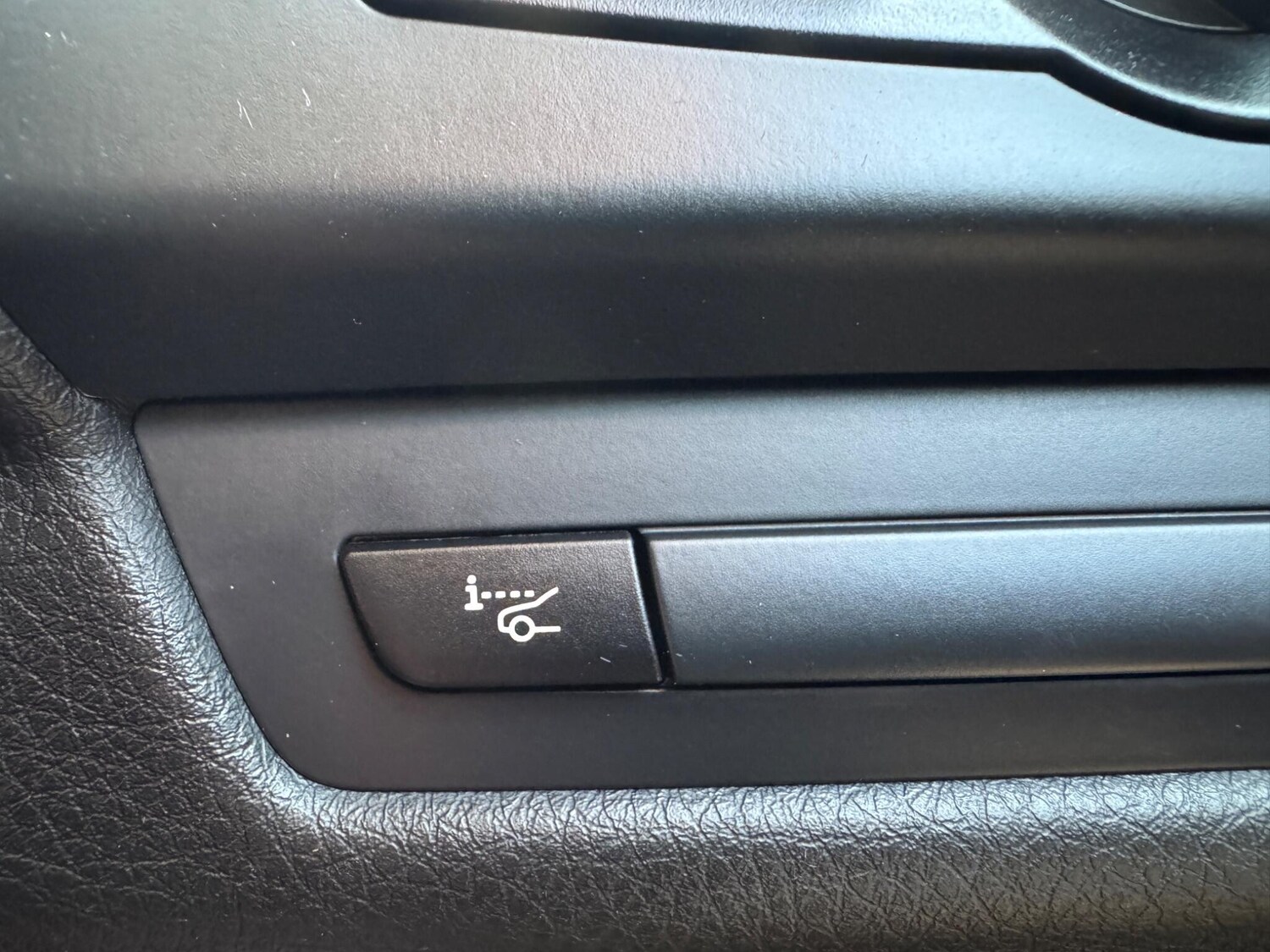 Used BMW 6 Series 2014 for sale - 77799323: Photo 60