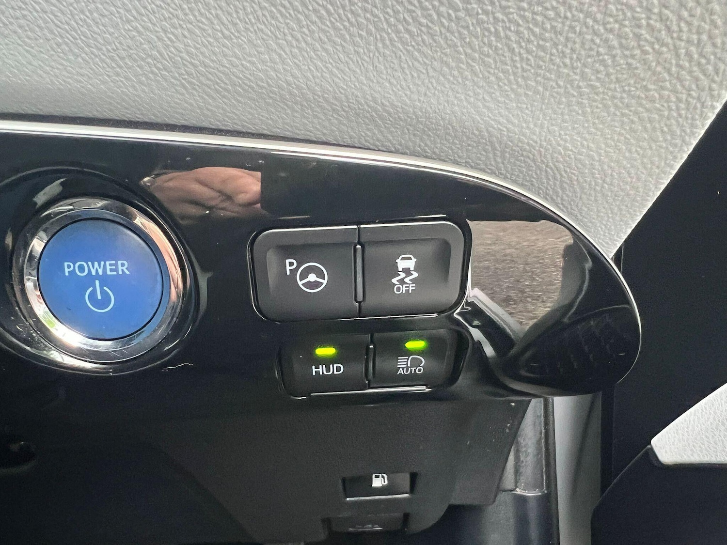 Used Toyota Prius 2019 for sale - 76388636: Photo 14