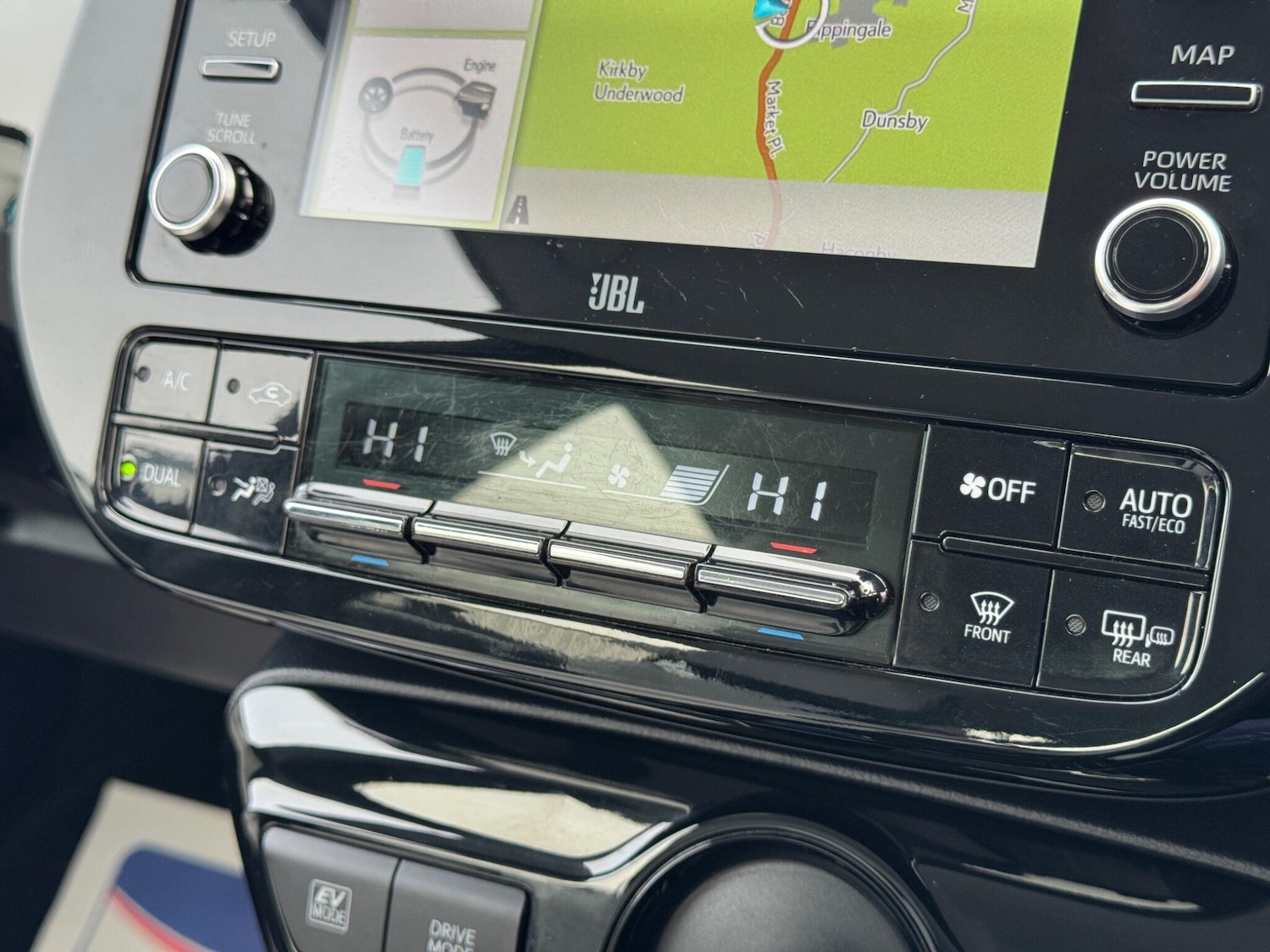 Used Toyota Prius 2019 for sale - 76388636: Photo 37