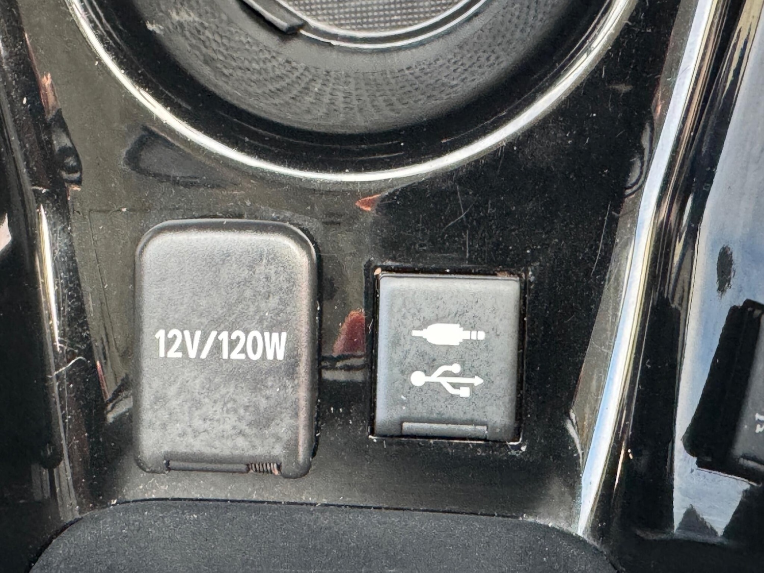 Used Toyota Prius 2019 for sale - 76388636: Photo 44