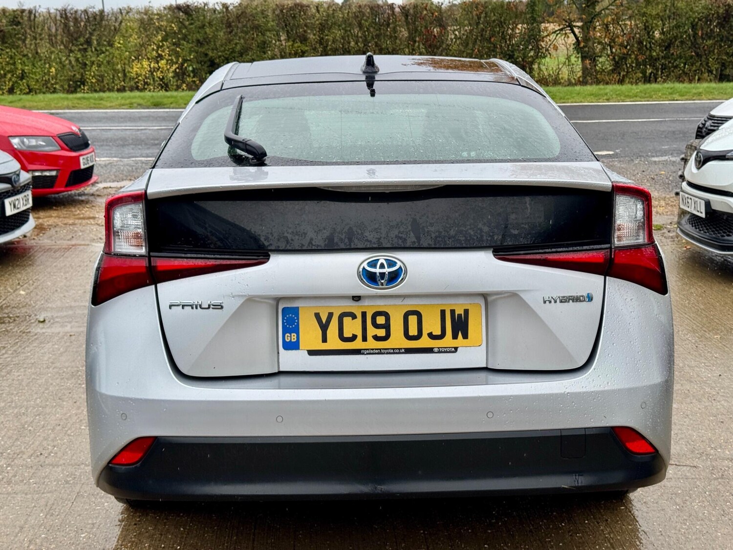 Used Toyota Prius 2019 for sale - 76388636: Photo 8