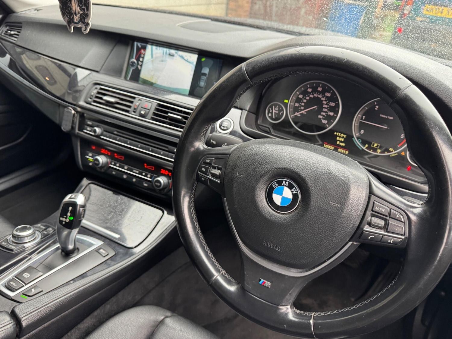 Used BMW 5 Series 2011 for sale - 76099080: Photo 2