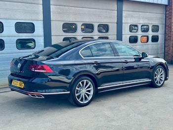 Used Volkswagen Passat 2020 for sale - 75927801: Photo