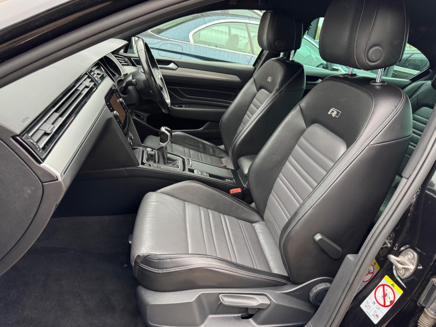 Used Volkswagen Passat 2020 for sale - 75927801: Photo 59