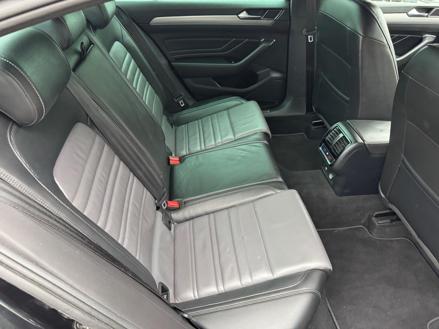 Used Volkswagen Passat 2020 for sale - 75927801: Photo 60