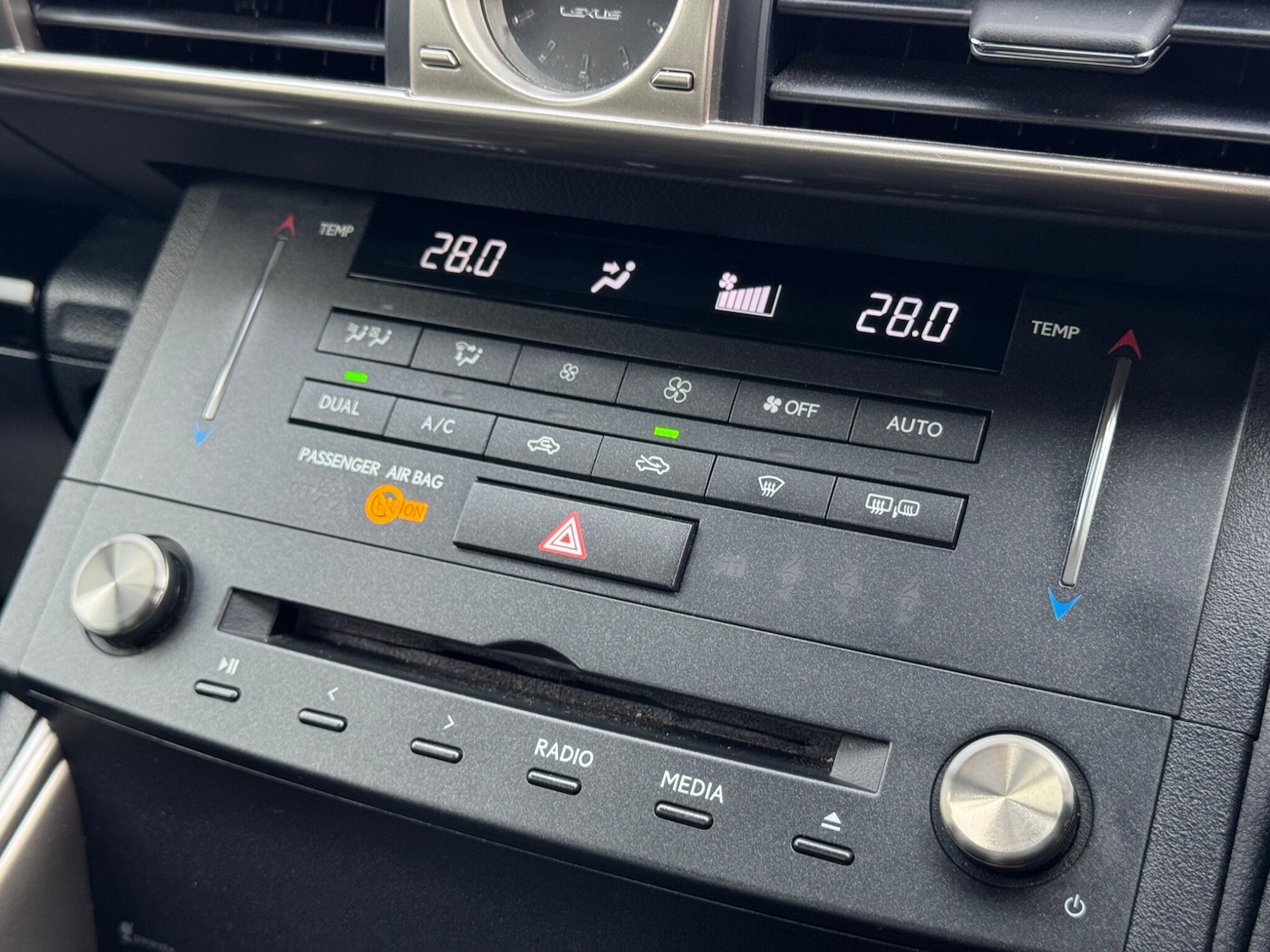 Used Lexus IS for sale - 76528122: Photo 23