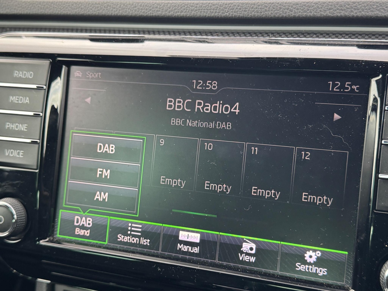 Used Skoda Superb 2017 for sale - 76753138: Photo 10