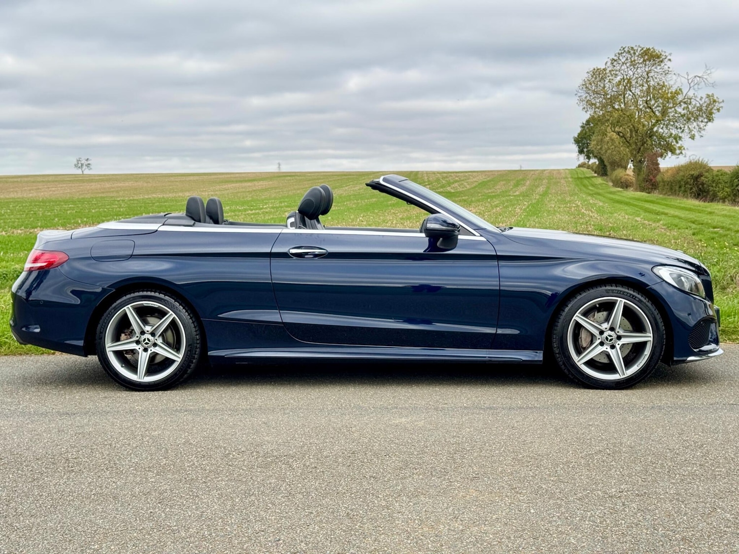 Used Mercedes-Benz C Class 2018 for sale - 76166325: Photo 3