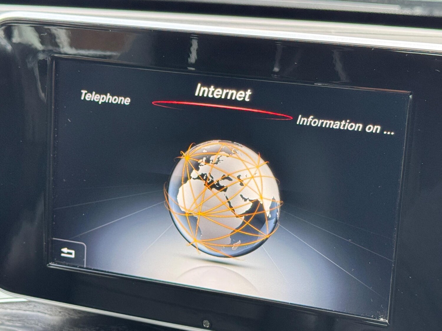 Used Mercedes-Benz C Class 2018 for sale - 76166325: Photo 31