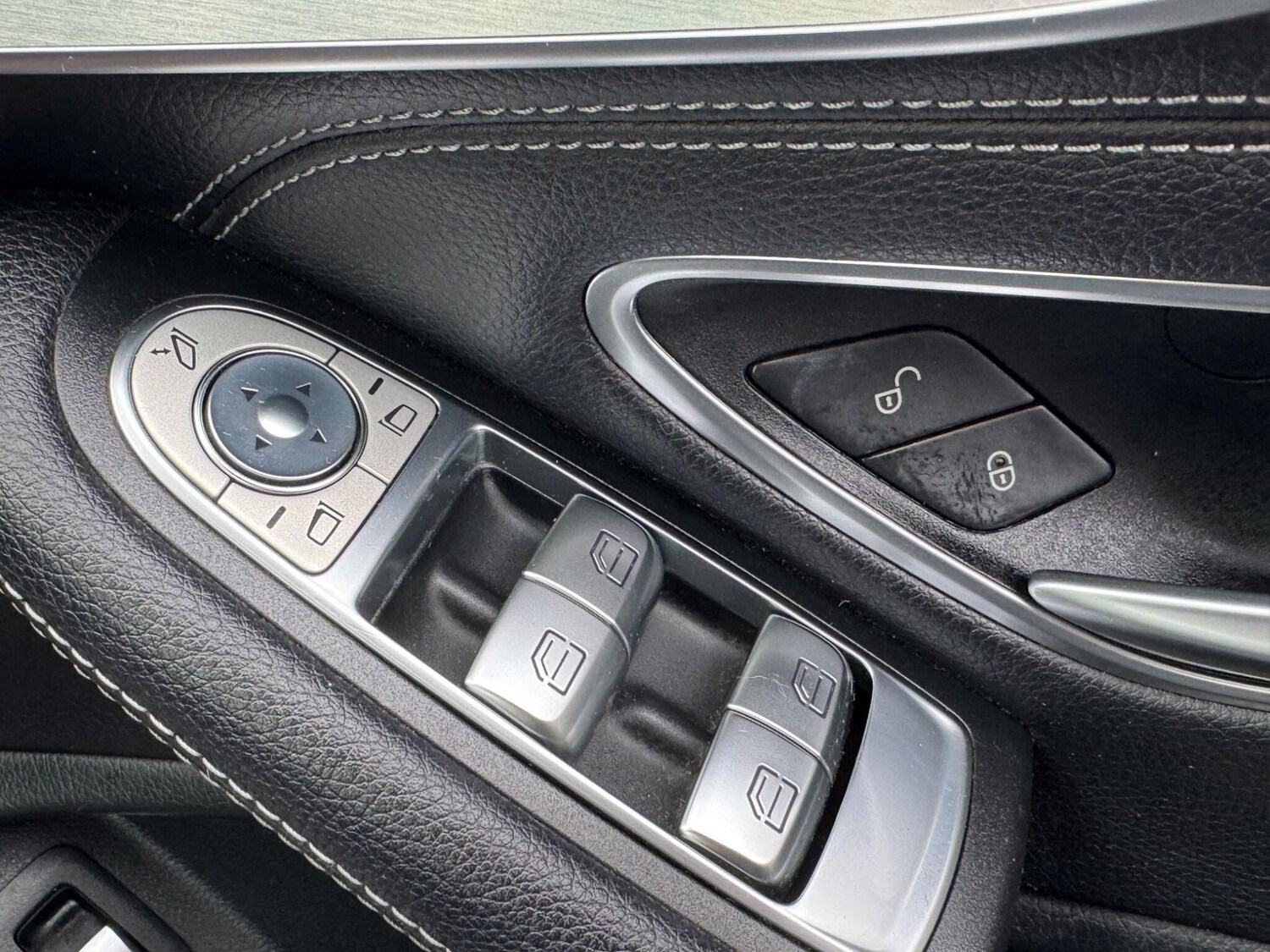 Used Mercedes-Benz C Class 2018 for sale - 76166325: Photo 59