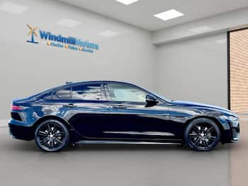 Used Jaguar XE 2019 for sale - 79774890: Photo