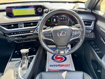 Used Lexus UX 2020 for sale - 78063075: Photo