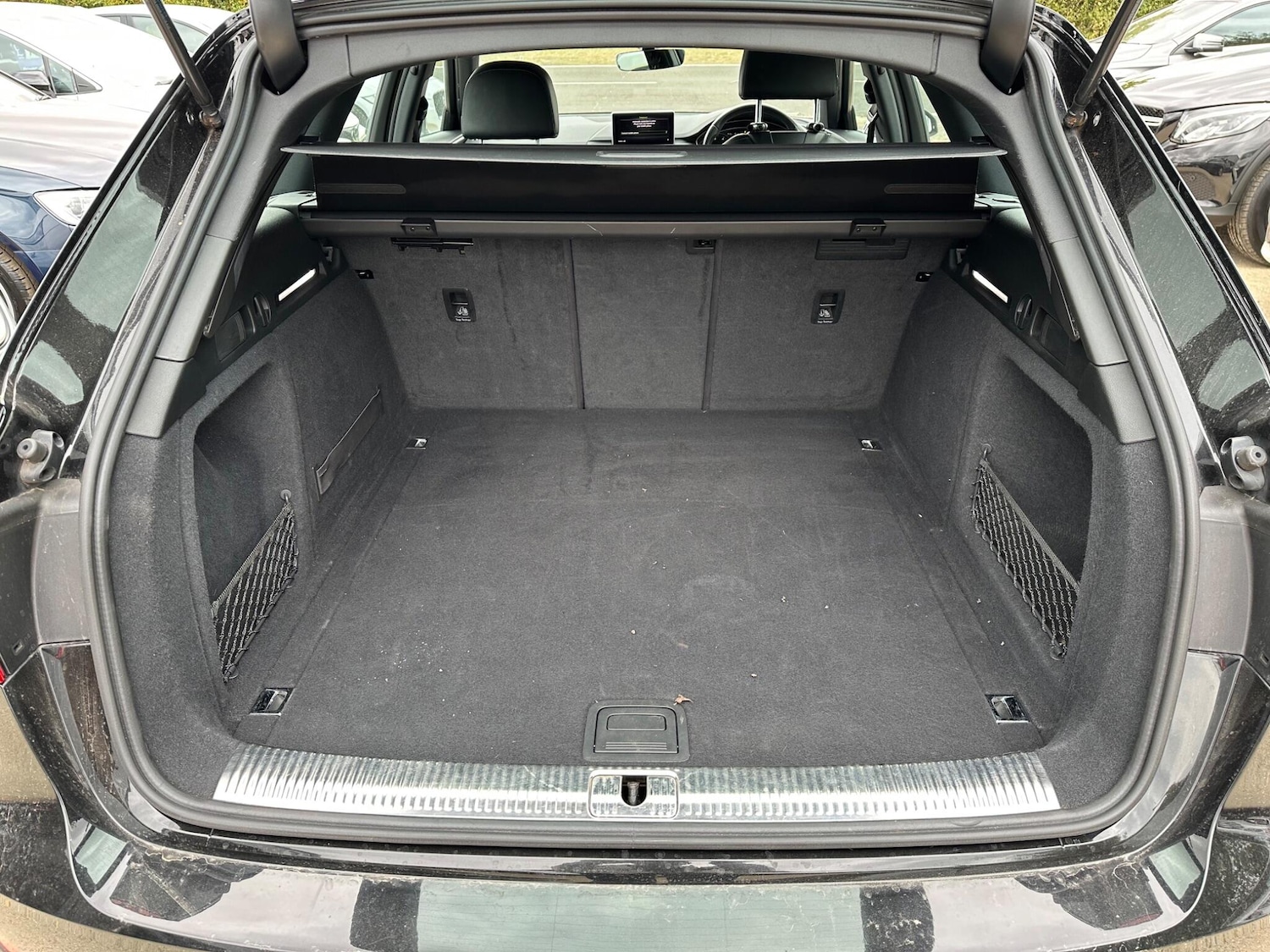 Vehicle 44