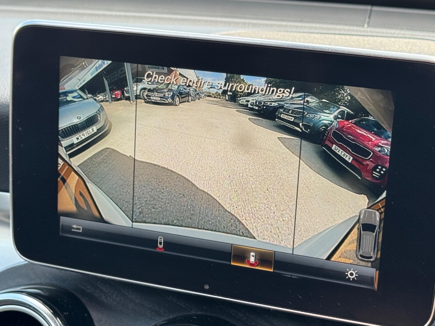 Used Mercedes-Benz GLC 2018 for sale - 76073151: Photo 13
