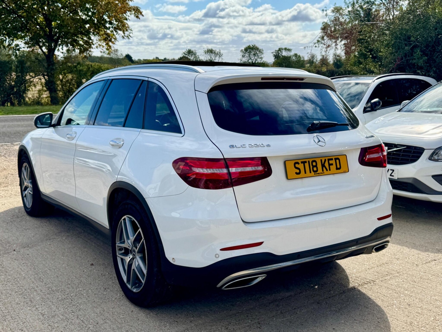 Used Mercedes-Benz GLC 2018 for sale - 76073151: Photo 3