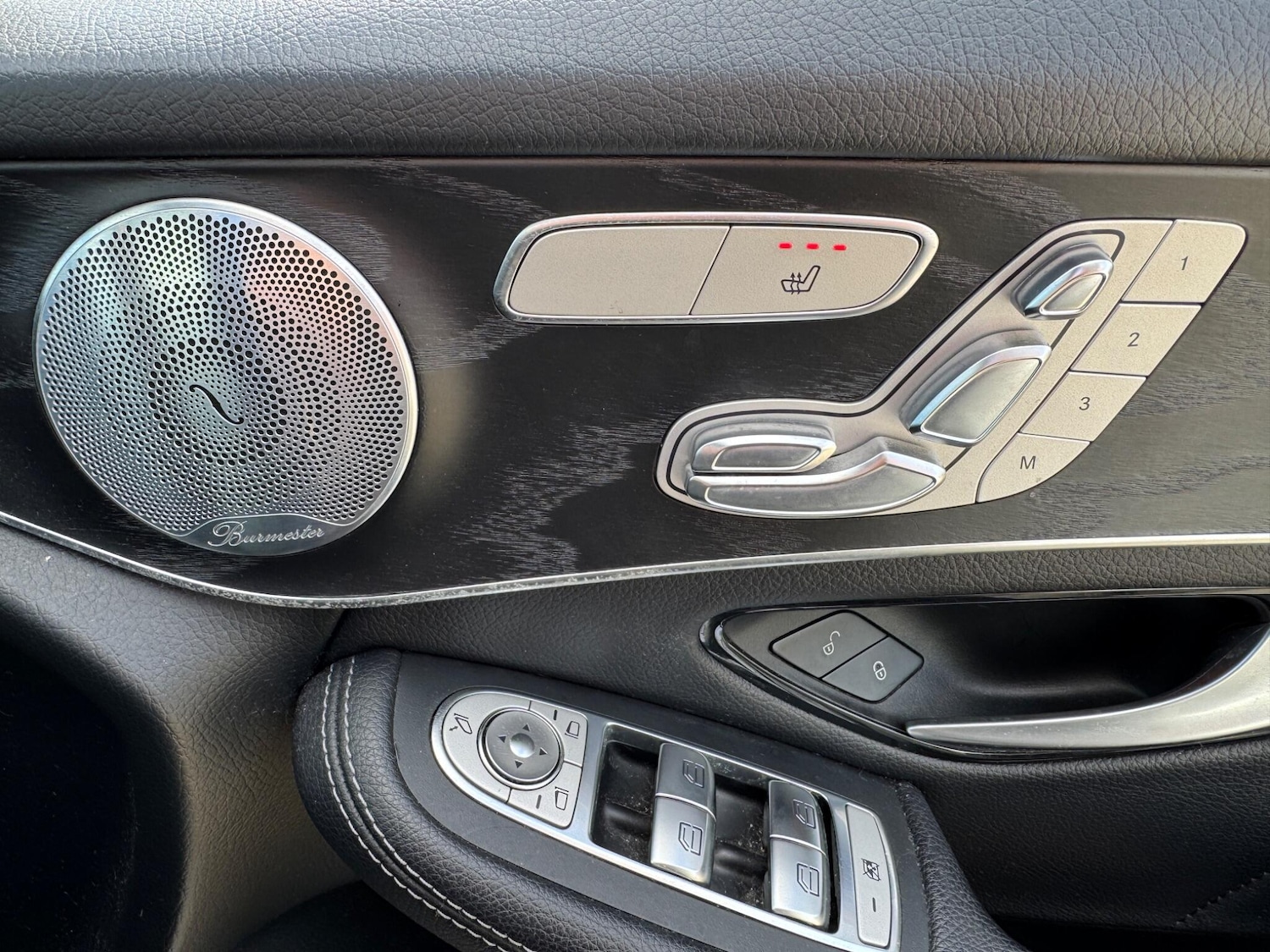 Used Mercedes-Benz GLC 2018 for sale - 76073151: Photo 34