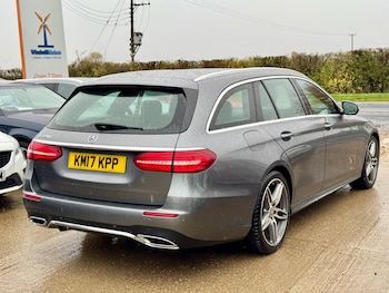 Used Mercedes-Benz E Class 2017 for sale - 76408500: Photo
