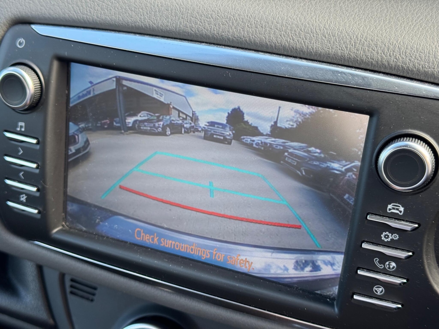 Used Toyota Yaris 2019 for sale - 76801914: Photo 12