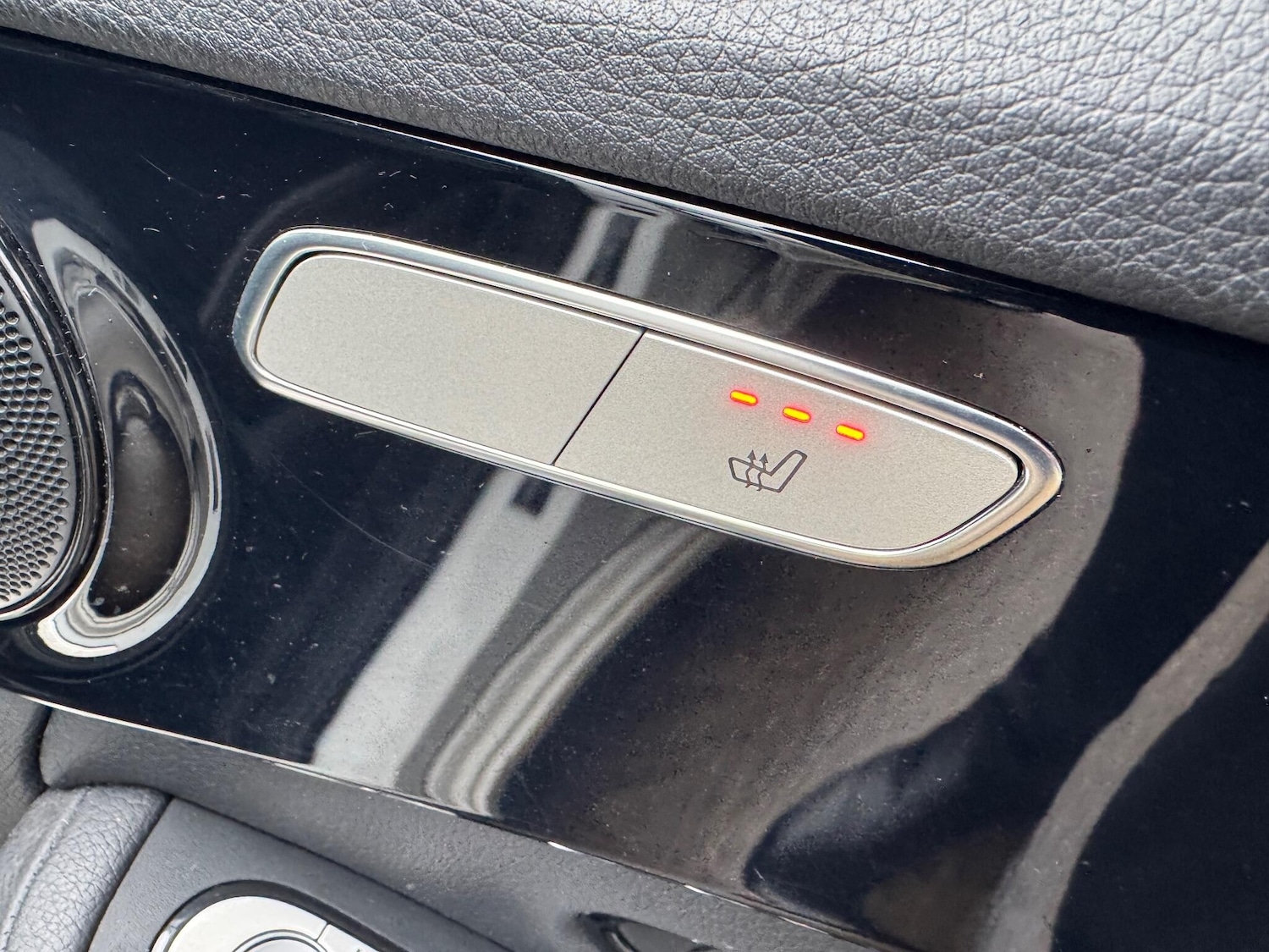 Used Mercedes-Benz C Class 2015 for sale - 77175015: Photo 14